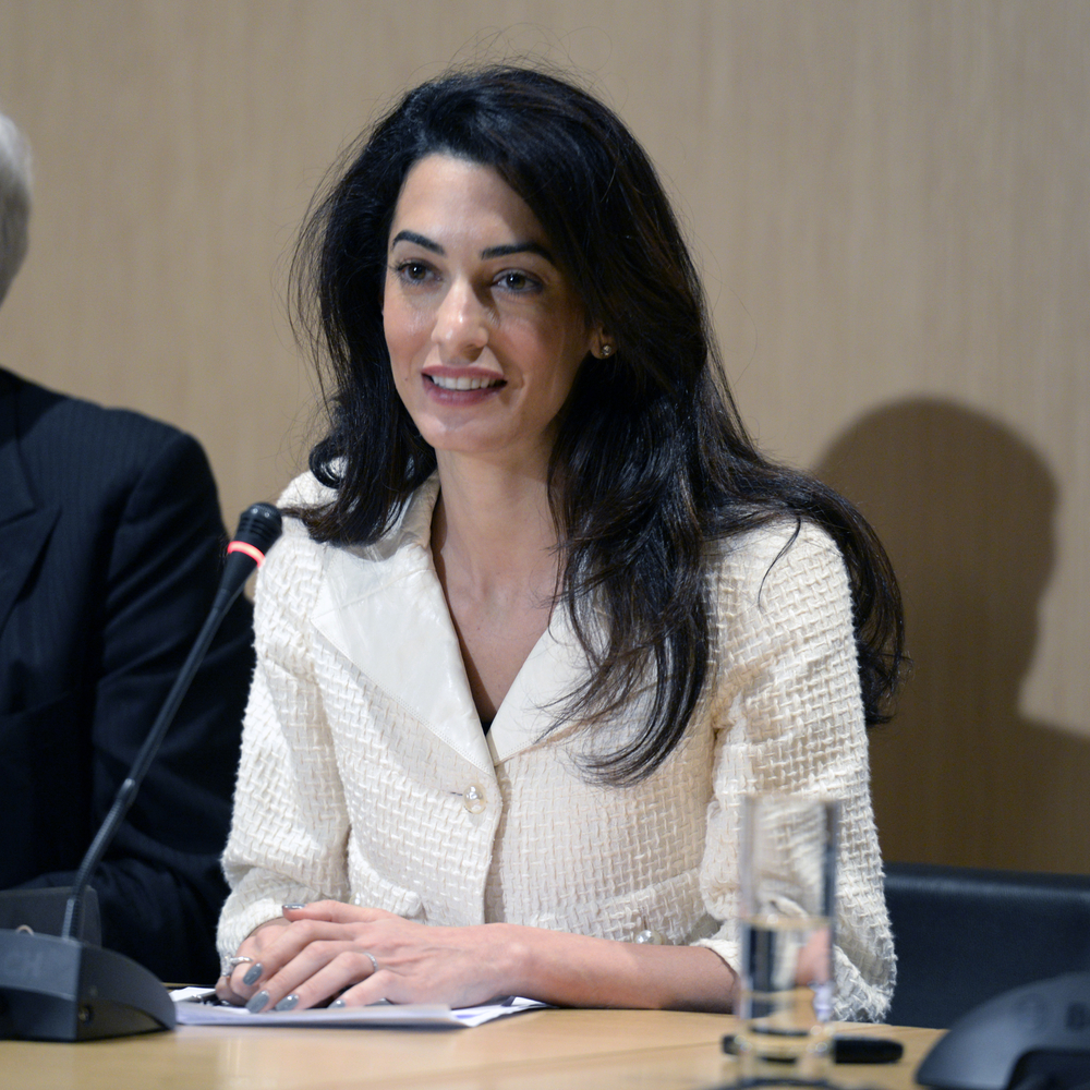 athens,,greece,,october,15,2014.,lawyer,amal,clooney,during,a,press