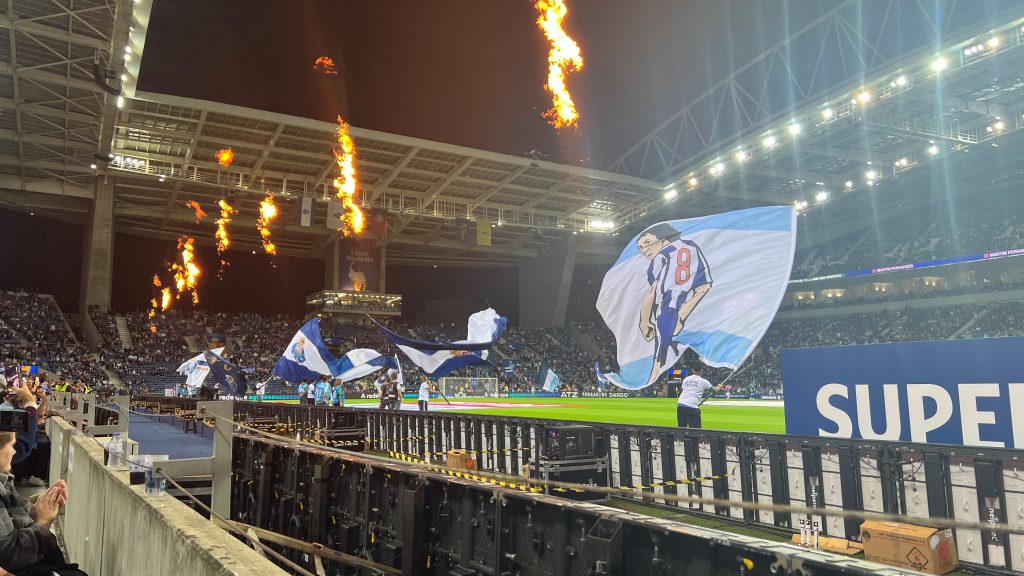Porto Stadium, also known as Estádio do Dragão, is the home of FC Porto, one of Portugal's most successful football clubs. Located in the city of Porto, the stadium is renowned for its modern design and capacity to hold over 50,000 spectators.
